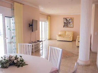 Villa Madronal *