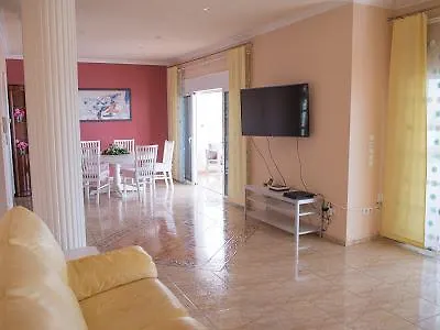 Madronal Villa Costa Adeje (Tenerife)